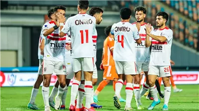 آخر التطورات في أزمة ثنائي الزمالك ومدير الكرة بالإمارات