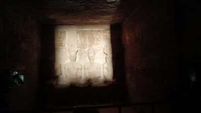 تعامد الشمس على وجه رمسيس الثاني بمعبدي أبو سمبل