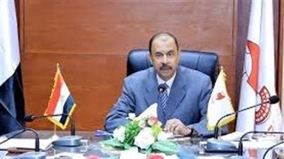 محافظ سوهاج يقرر وقف مدير جمعية روافع القصير الزراعية عن العمل لمدة 3 أشهر