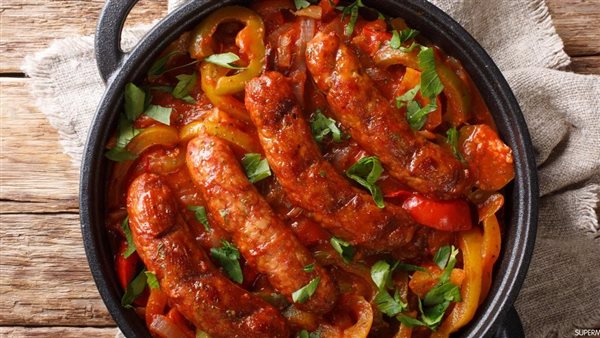 خطوات عمل السجق الشرقي