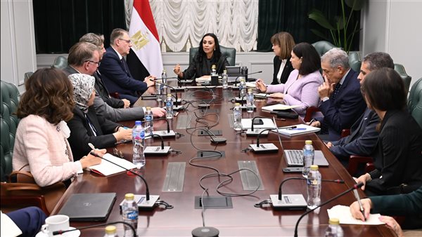 وزيرة التضامن وممثلي