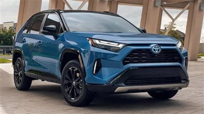 مواصفات وأسعار تويوتا راف فور 2024 في السعودية