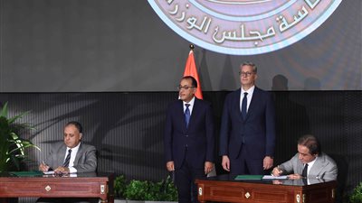 مدبولي يشهد توقيع 4 مذكرات تفاهم بشأن دراسة زيادة أنشطة استكشاف وإنتاج حقول البترول والغاز الطبيعي