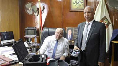 الوادي الجديد تتسلم 9 أجهزة حديثة لمكافحة سوسة النخيل