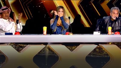 ملخص الحلقة الثانية من برنامج عرب جوت تالنت: الروبوت السعودي سارة يشعل المسرح وتوأم مصري يبهر اللجنة