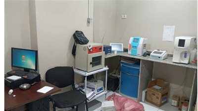 أدوية مجهولة وطاقم طبي غير مؤهل.. غلق مستشفى خاص غير مرخص بسوهاج