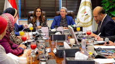 وزيرتا البيئة والتنمية المحلية تترأسان لجنة تسيير البرنامج الوطني لإدارة المخلفات الصلبة