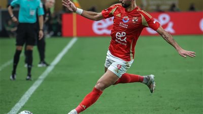 الإجهاد وراء استبدال وسام أبو علي في نهائي السوبر أمام الزمالك