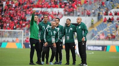 طاقم حكام مصري لإدارة مباراة الكونغو الديمقراطية وأوغندا في تصفيات أمم إفريقيا 