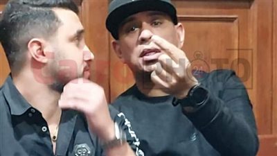 محمود الليثي يساند سعد الصغير في جلسة محاكمته بتهمة حيازة مخدرات | بث مباشر