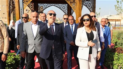 وزيرة التنمية المحلية ومحافظ القاهرة يفتتحان حديقة الفيروز بالمقطم وتطوير مشتل مصر الجديدة