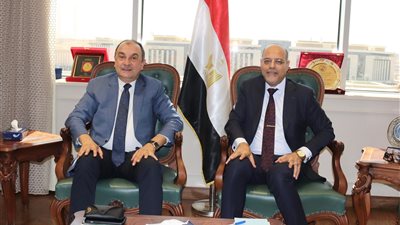 وزيرا قطاع الأعمال والعمل يناقشان مشروع قانون العمل الجديد وأبرز بنوده