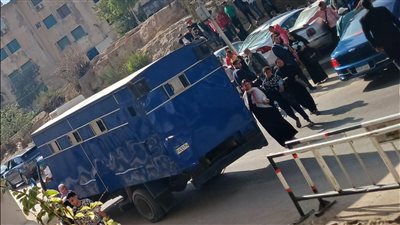 بعد تأييد حبسه.. ترحيل مطرب المهرجانات عصام صاصا إلى محبسه