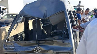 انتشال سيارة من ترعة بالبحيرة.. واستمرار البحث عن مفقودين في الحادث