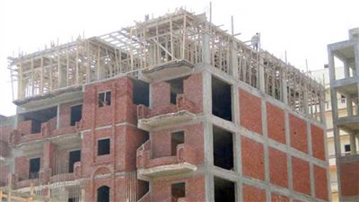 بعد تقليص الشروط.. توافد المواطنين على أحياء القاهرة والجيزة لاستخراج تراخيص البناء 