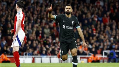 قائد فولهام: محمد صلاح يشكل تهديدًا كبيرًا على مرمى أي منافس 