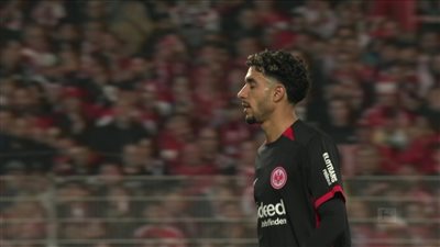 الأعلى تقييما.. ماذا قدم عمر مرموش في مباراة فرانكفورت ويونيون برلين في البوندسليجا؟