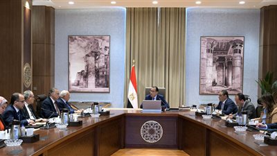 مدبولي للقامات الفكرية: منفتحون على جميع الآراء والانتقادات ويهمني الإنصات لكل ما تطرحونه