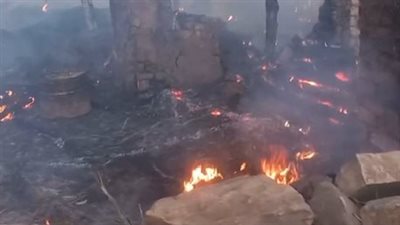 بعد 3 ساعات.. السيطرة على حريق هائل نشب في 6 أحواش بالأقصر