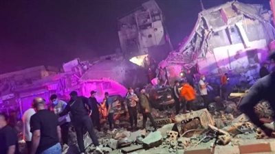 3 شهداء وعشرات الجرحى في غارات إسرائيلية عنيفة على جنوب لبنان