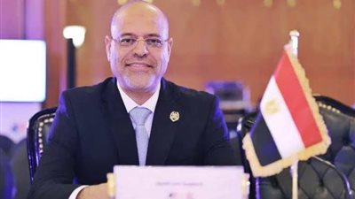 رواتب تصل لـ 11 ألف جنيه و3 وجبات يومية.. وزارة العمل تعلن عن 1787 فرصة عمل بمشروع محطة الضبعة النووية