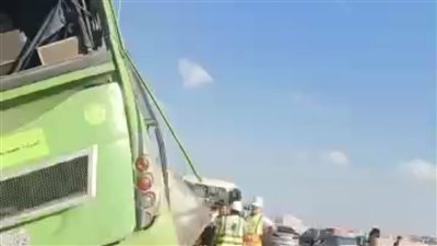 نقلوا إلى 6 مستشفيات.. إصابة 39 شخصًا في حادث أتوبيس نقل عام بالطريق الدولي بالإسكندرية | بث مباشر