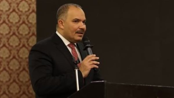 الدكتور أشرف عبدالعليم،