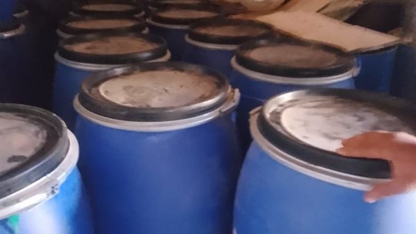 ضبط ألبان وأندومي