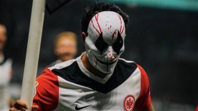 عمر مرموش في مهمة رفقة آينتراخت فرانكفورت بالدوري الأوروبي 