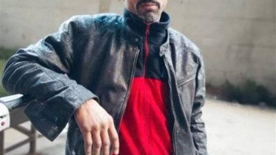 سقط من أعلى سقالة.. أهالي العتامنة بسوهاج ينتظرون وصول جثمان شهيد لقمة العيش بالقاهرة