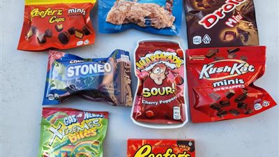 الشرطة الكندية تلقي القبض على مجموعة إجرامية أخفت المواد المخدرة في الحلويات