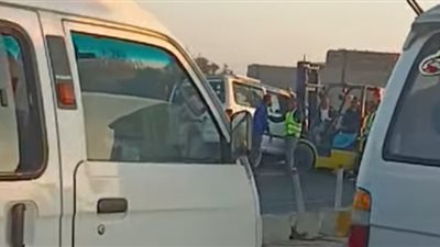 إصابة 6 أشخاص في حادث انقلاب سيارة ميكروباص على الطريق الإقليمي بالمنوفية