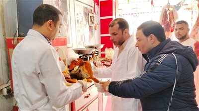 ضبط كميات من اللحوم الفاسدة قبل بيعها في سوهاج 