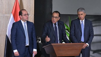 مدبولي: رغم الضغوط الهائلة المستثمرون يثقون أن مصر ستتجاوز كل هذه الأمور