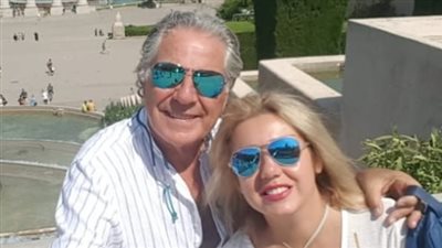 طليقة مصطفى فهمي تودعه: كنت تكره المرض وسيرة الموت.. والله لا يسامح من فرّقنا