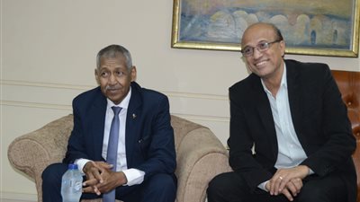 السفير السوداني بالقاهرة: الشركات المصرية الأفضل والأجدر للإعمار
