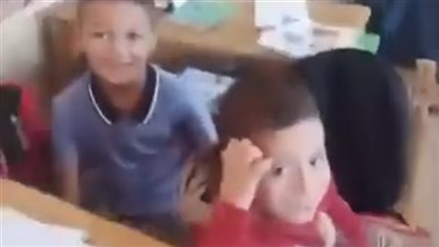 كنت بهزر معاهم.. الأمن يكشف ملابسات فيديو التعدي على تلاميذ داخل مدرسة بالمنيا 
