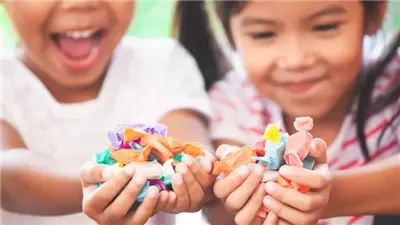 الإفراط في تناول السكر مفتاح لأمراض مزمنة بين الأطفال| دراسة