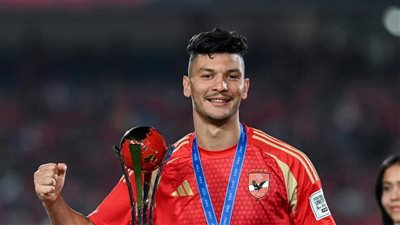  والد أشرف داري: نجلي لا يعاني من إصابة مزمنة.. وسيعود للمشاركة بعد 15 يومًا