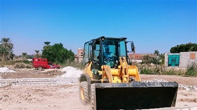 إزالة 176 حالة تعدٍ بمساحة 518 ألف م2 بمركز دراو في أسوان