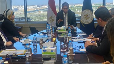 وزير السياحة يناقش خطة العمل لتطوير المنتجات السياحية بالمقصد المصري خلال الفترة القادمة