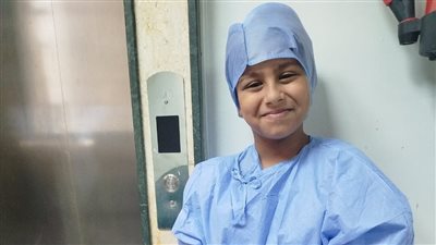 كان داخل يعمل الزايدة| وفاة طفل داخل مستشفى بالإسكندرية.. وأهله: تلقى جرعة تخدير زائدة