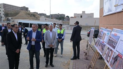 رئيس الوزراء يتفقد مشروع الواحة فيو في مدينة نصر