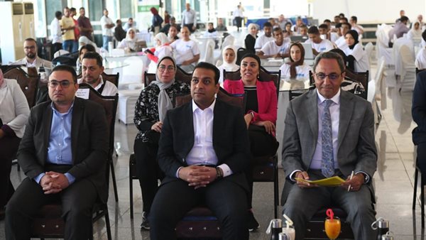 جانب من المؤتمر 