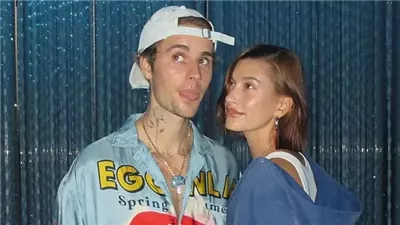 هايلي وجاستن بيبر ينشران صورة جديدة لابنهما جاك بلوز