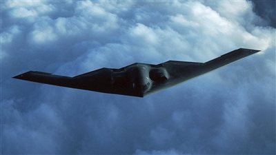 مشروع قانون أمريكي جديد يمنح ترامب صلاحية تسليح إسرائيل بقاذفات B-2 وقنابل خارقة 