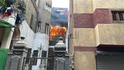 اندلاع حريق في شقة سكنية بالسيدة زينب | صور