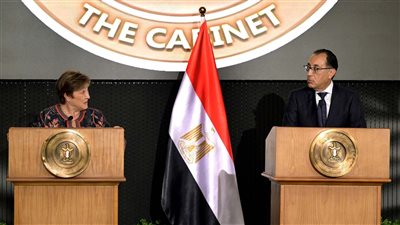 مجلس الوزراء: السلطات المصرية لم تطلب من صندوق النقد زيادة الشريحة الرابعة إلى ملياري دولار 