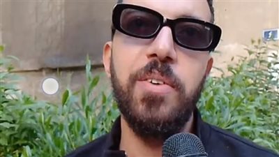 معلم يشارك تلاميذه أغنية عندي غزالة بالفصل: الفصل كله أهلاوي وكنت عايز أفرحهم | بث مباشر