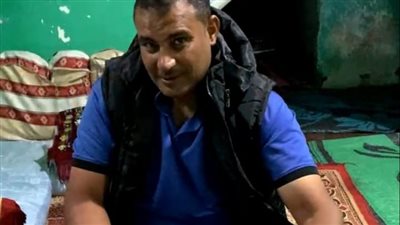 عايز حقنة كل يومين بـ170 جنيه.. والد صبي مصاب بـ شلل نصفي وضمور في المخ بالإسماعيلية: حالته بتسوء ومحتاج حد يتكفل بعلاجه | بث مباشر